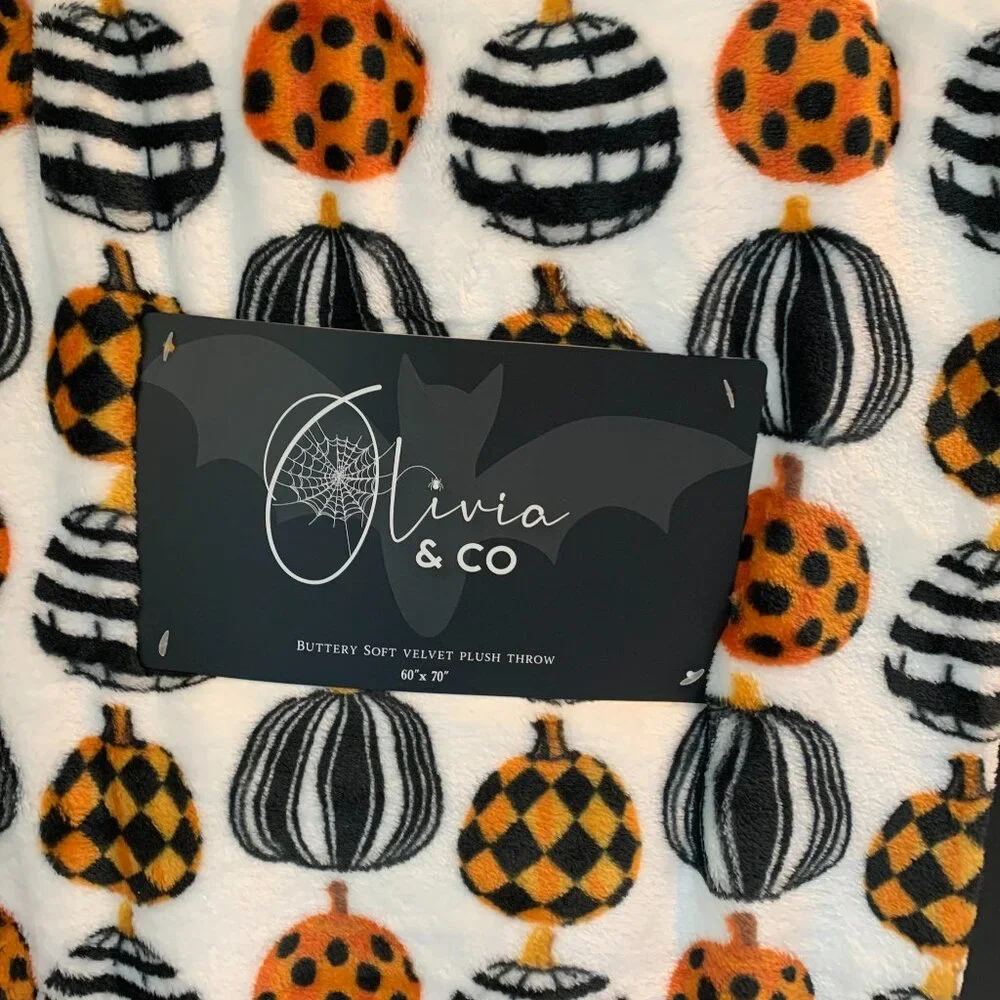 Pumpkin Velvet Plush Throw Black White Check Orange Oversized NWT
